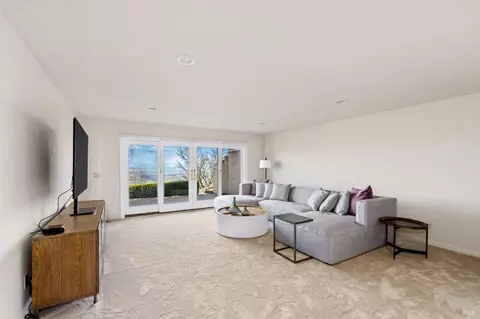 Living - 7050 Grove St, Sonoma, CA 95476 photo 12 of 15