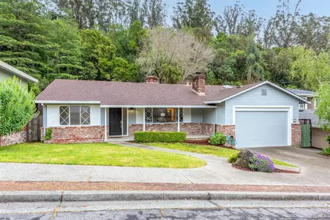 84 San Gabriel Dr, Fairfax, CA 94930