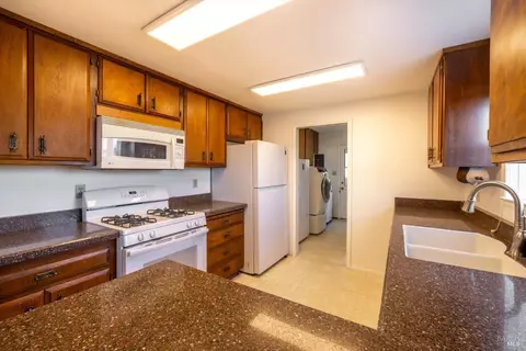 Kitchen - 489 Brooke Dr, Vallejo, CA 94591 photo 1 of 2