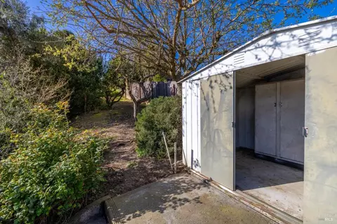 Exterior - 489 Brooke Dr, Vallejo, CA 94591 photo 9 of 15