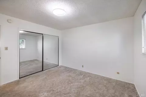 Bedroom - 489 Brooke Dr, Vallejo, CA 94591 photo 2 of 2
