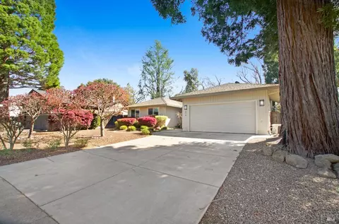 570 Este Madera Dr, Sonoma, CA 95476 photo 5