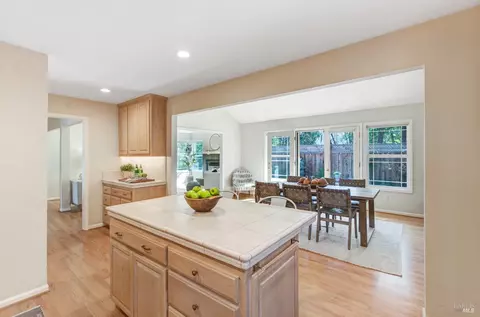 570 Este Madera Dr, Sonoma, CA 95476 photo 20