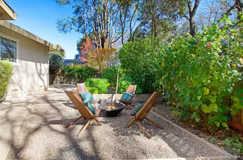 570 Este Madera Dr, Sonoma, CA 95476 photo 39