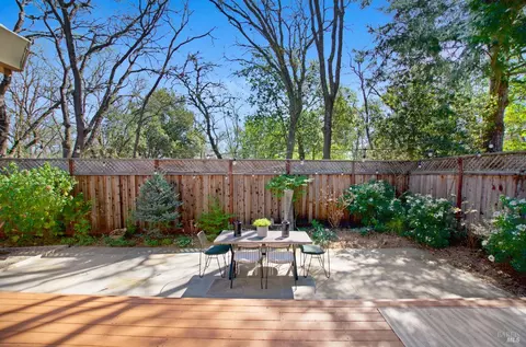 570 Este Madera Dr, Sonoma, CA 95476 photo 38