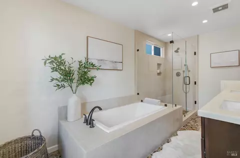 570 Este Madera Dr, Sonoma, CA 95476 photo 27