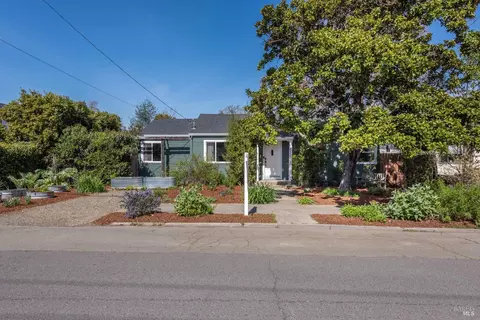 2280 Pine St, Napa, CA 94559 photo 3