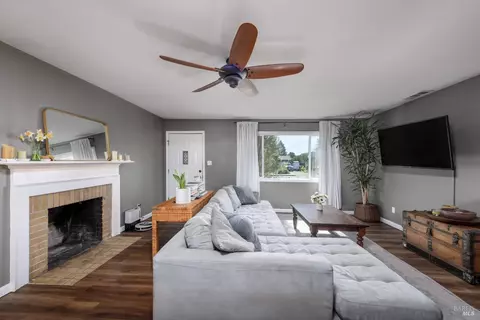 2280 Pine St, Napa, CA 94559 photo 7
