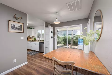 2280 Pine St, Napa, CA 94559 photo 9