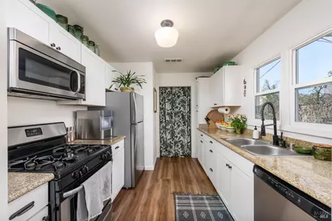 2280 Pine St, Napa, CA 94559 photo 10