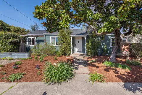 2280 Pine St, Napa, CA 94559
