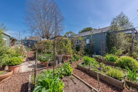 2280 Pine St, Napa, CA 94559 photo 27