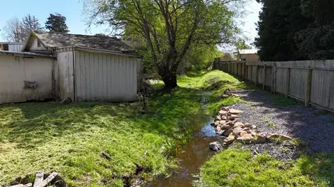 5221 Lone Pine Rd, Sebastopol, CA 95472 photo 23