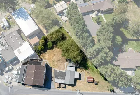 5221 Lone Pine Rd, Sebastopol, CA 95472 photo 2