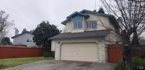 405 Wilson Ln, Windsor, CA 95492 photo 2