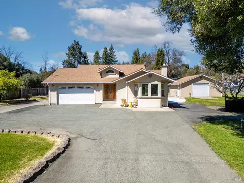 980 Lake Mendocino Dr, Ukiah, CA 95482