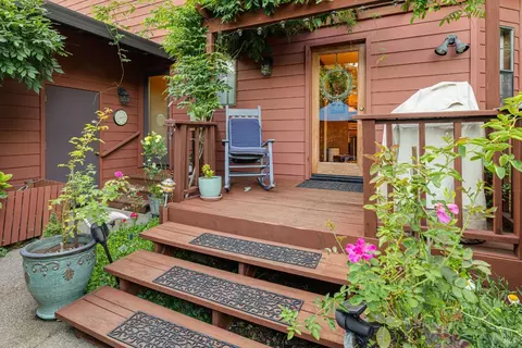 Exterior - 608 Jonas Ln, Petaluma, CA 94952 photo 16 of 17