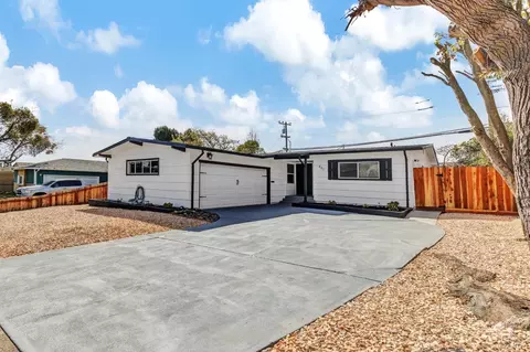 421 Los Cerritos Dr, Vallejo, CA 94589