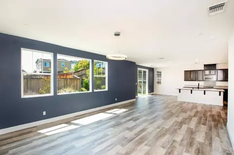 8734 Fehler Ln, Cotati, CA 94931 photo 4