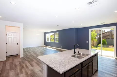 8734 Fehler Ln, Cotati, CA 94931 photo 7
