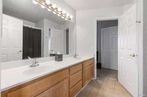240 Belfiore Ln, Windsor, CA 95492 photo 28