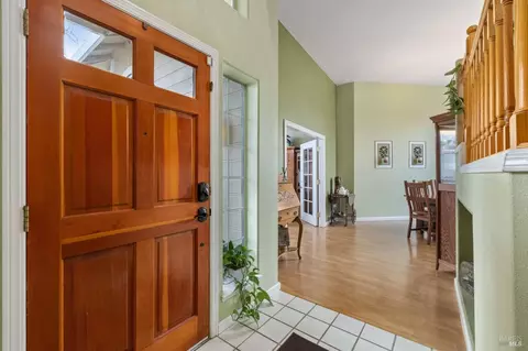 240 Belfiore Ln, Windsor, CA 95492 photo 7
