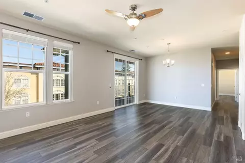 198 Johnson St, Windsor, CA 95492 photo 11