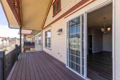 198 Johnson St, Windsor, CA 95492 photo 6