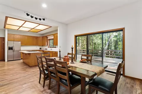 Dining - 24228 Lilac Rd, Willits, CA 95490 photo 4 of 4