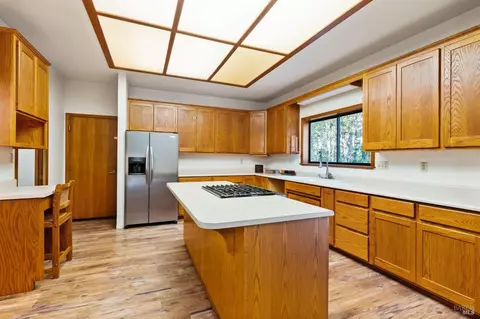 Kitchen - 24228 Lilac Rd, Willits, CA 95490 photo 1 of 5