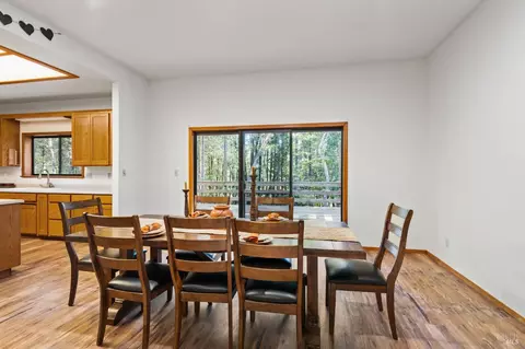 Dining - 24228 Lilac Rd, Willits, CA 95490 photo 2 of 4