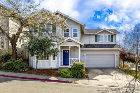 1149 Village Way, Sebastopol, CA 95472