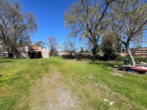 280 Cherry St, Ukiah, CA 95482 photo 5