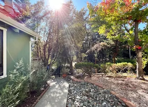 24019 Azalea St, Willits, CA 95490 photo 2