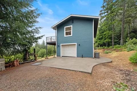 24530 Ridge Rd, Willits, CA 95490 photo 2