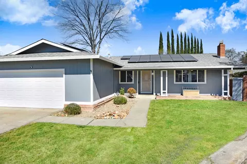 736 Corte Crestview Ct, Vacaville, CA 95688 photo 2