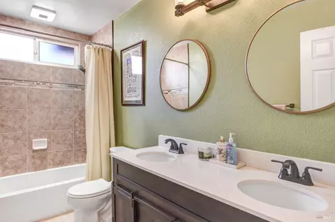 736 Corte Crestview Ct, Vacaville, CA 95688 photo 14