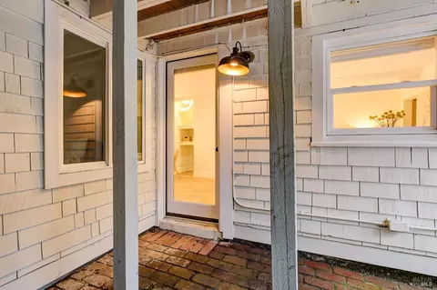 Exterior - 93 Lovell Ave, Mill Valley, CA 94941 photo 19 of 27