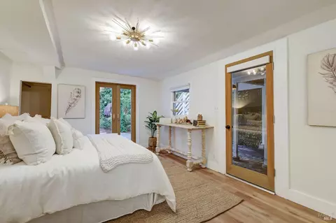 Bedroom - 93 Lovell Ave, Mill Valley, CA 94941 photo 8 of 10