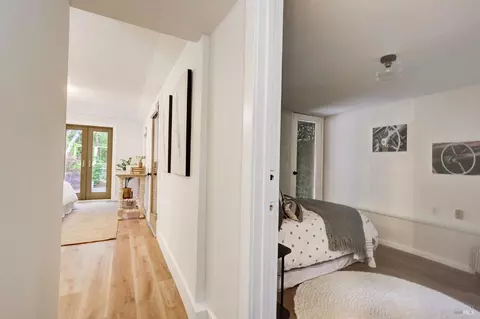 Entry Way - 93 Lovell Ave, Mill Valley, CA 94941 photo 3 of 4