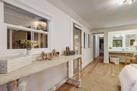 Entry Way - 93 Lovell Ave, Mill Valley, CA 94941 photo 2 of 4