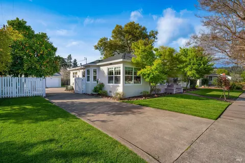 1931 Grace Dr, Santa Rosa, CA 95404