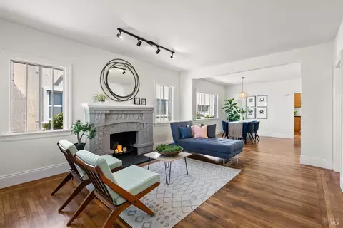 2636 Ritchie St, Oakland, CA 94605