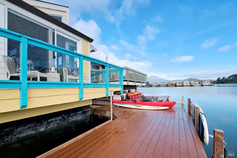 39 W Pier, Sausalito, CA 94965 photo 6