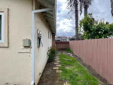 Undisclosed, Fairfield, CA 94533 photo 7