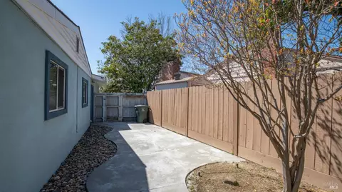 Exterior - 156 Lakewood Ave, Vallejo, CA 94591 photo 18 of 18