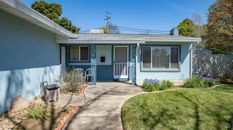 Exterior - 156 Lakewood Ave, Vallejo, CA 94591 photo 4 of 18
