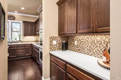 Kitchen - 19 Avocet Ct, Novato, CA 94949 photo 7 of 9