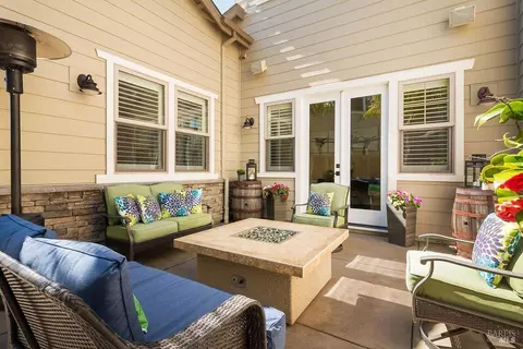 Exterior - 19 Avocet Ct, Novato, CA 94949 photo 4 of 21