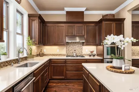 Kitchen - 19 Avocet Ct, Novato, CA 94949 photo 5 of 9